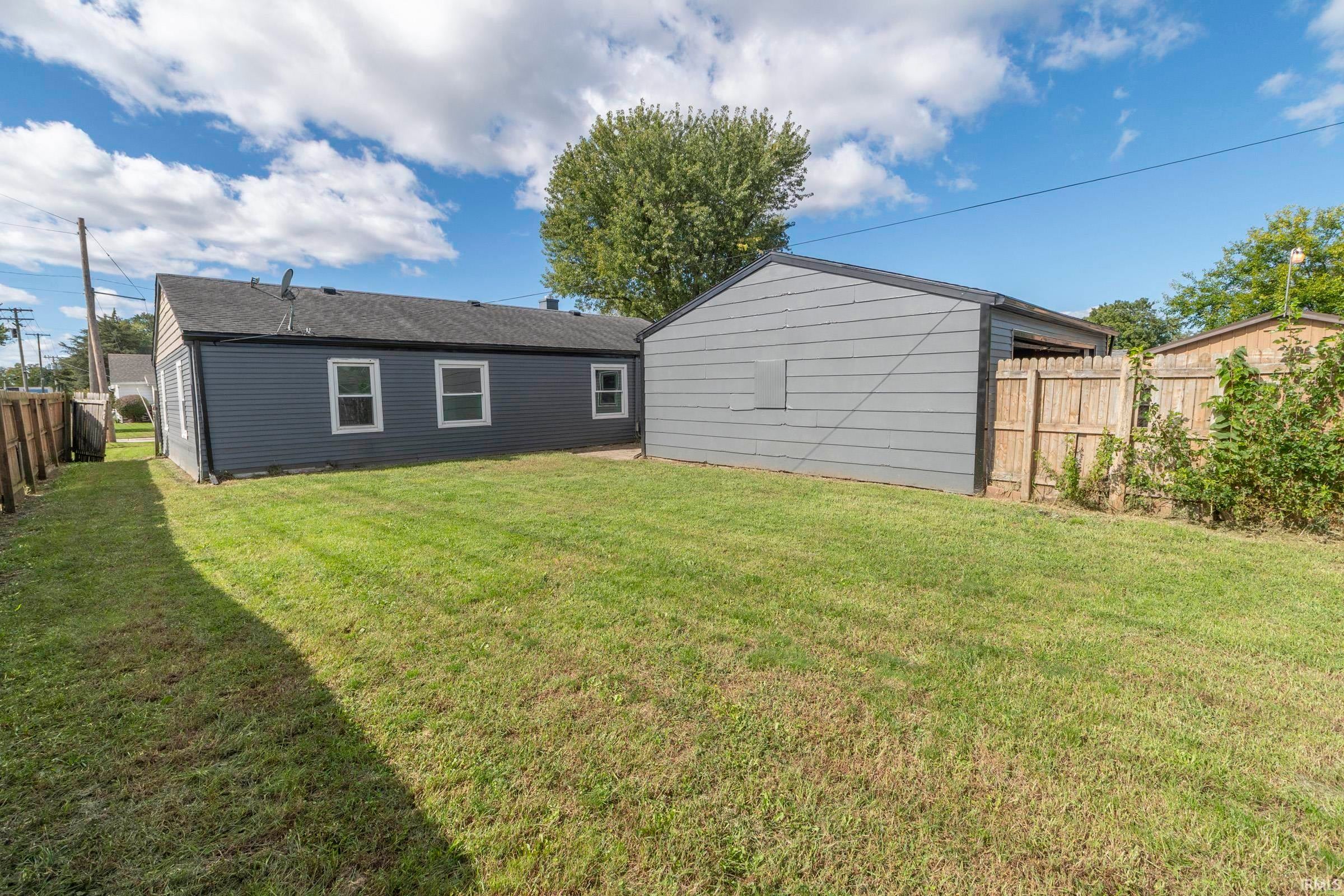 118 N Walnut Street