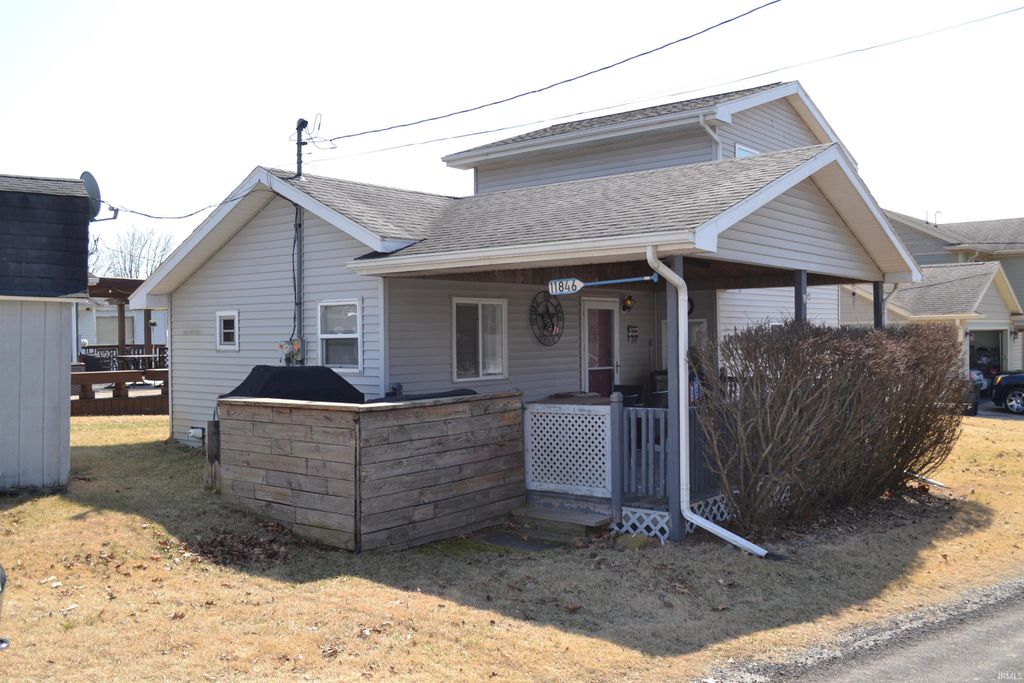 Photo of 11846 W Lookout Drive, Monticello, IN 47960 (MLS # 202508124)