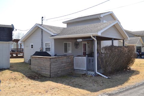 Photo of 11846 W Lookout Drive, Monticello, IN 47960 (MLS # 202508124)