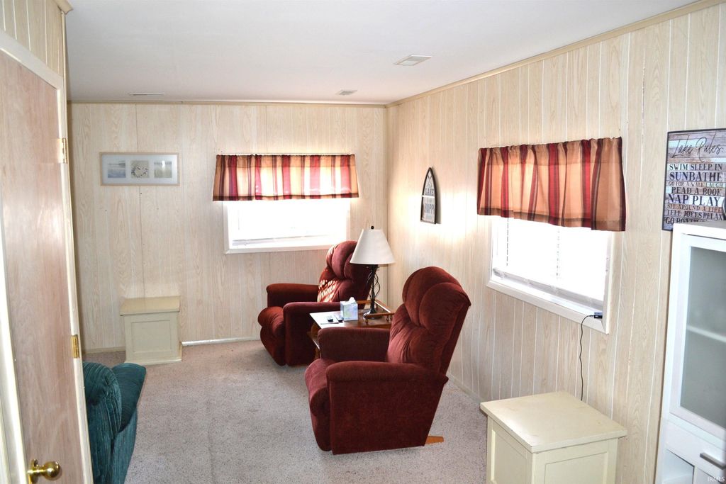 Photo of 11846 W Lookout Drive, Monticello, IN 47960 (MLS # 202508124)