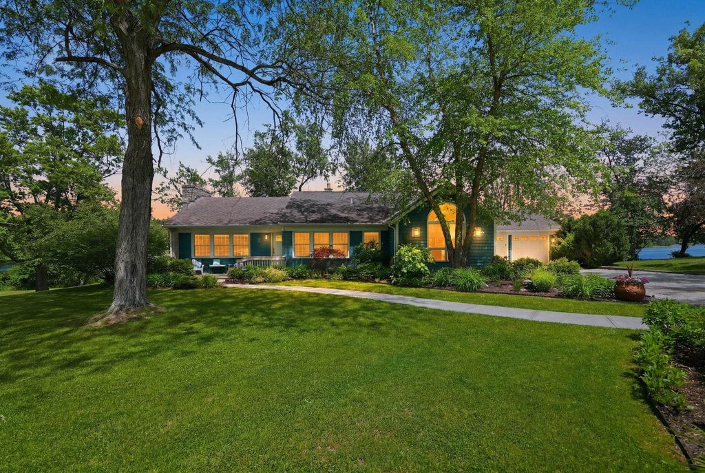 Photo of 5945 S Woodstrail-57 Drive, Columbia City, IN 46725 (MLS # 202621632)