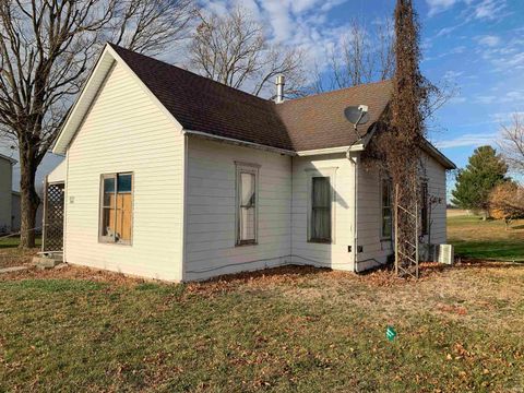 Tiny photo for 308 W Dunn Street, Fulton, IN 46931 (MLS # 202549075)