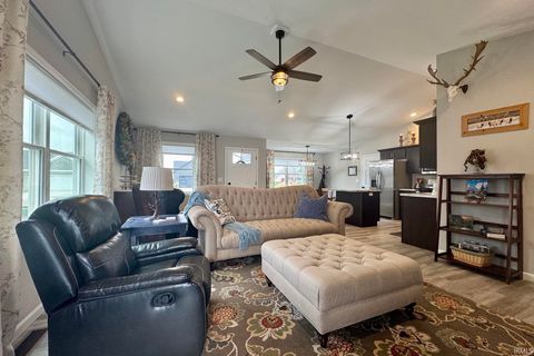Tiny photo for 510 N Eastfield Circle, Milford, IN 46542 (MLS # 202610908)