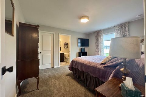 Tiny photo for 510 N Eastfield Circle, Milford, IN 46542 (MLS # 202610908)