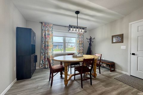Tiny photo for 510 N Eastfield Circle, Milford, IN 46542 (MLS # 202610908)