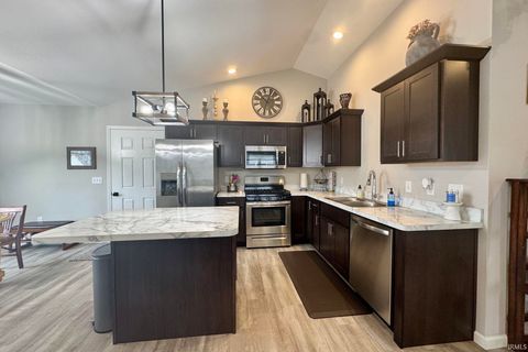 Tiny photo for 510 N Eastfield Circle, Milford, IN 46542 (MLS # 202610908)