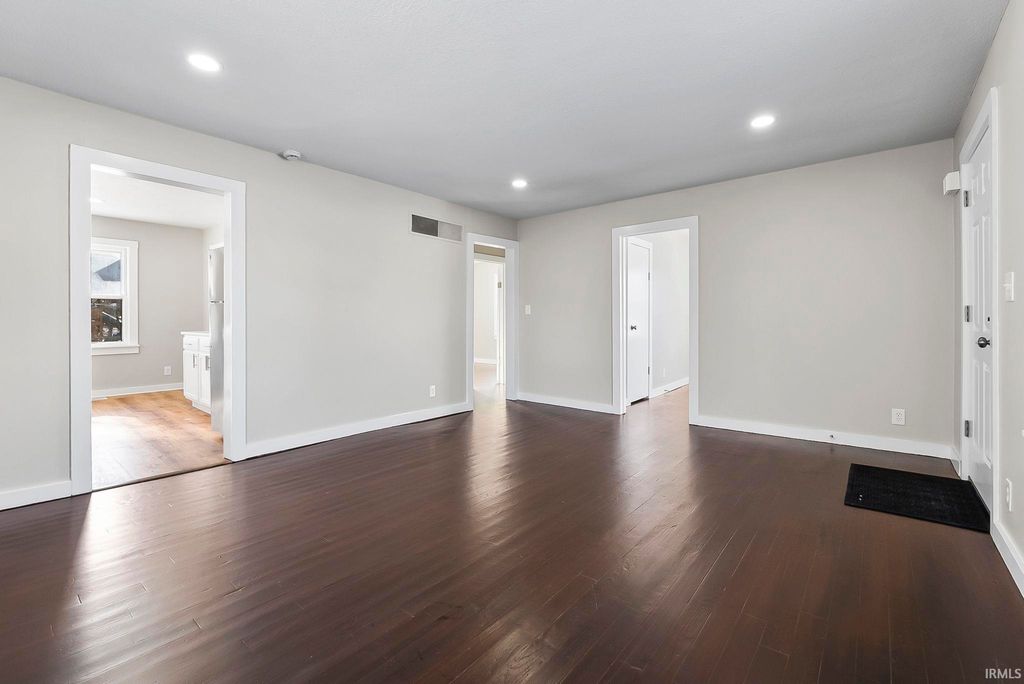 Photo of 411 W Paulding Road, Fort Wayne, IN 46807 (MLS # 202602323)