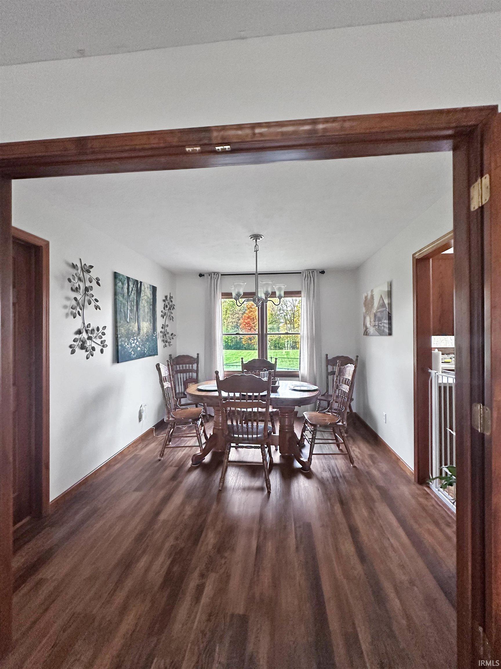 Frankfort, Indiana 46041, United States, 4 Bedrooms Bedrooms, ,3 BathroomsBathrooms,Residential,Active,232751