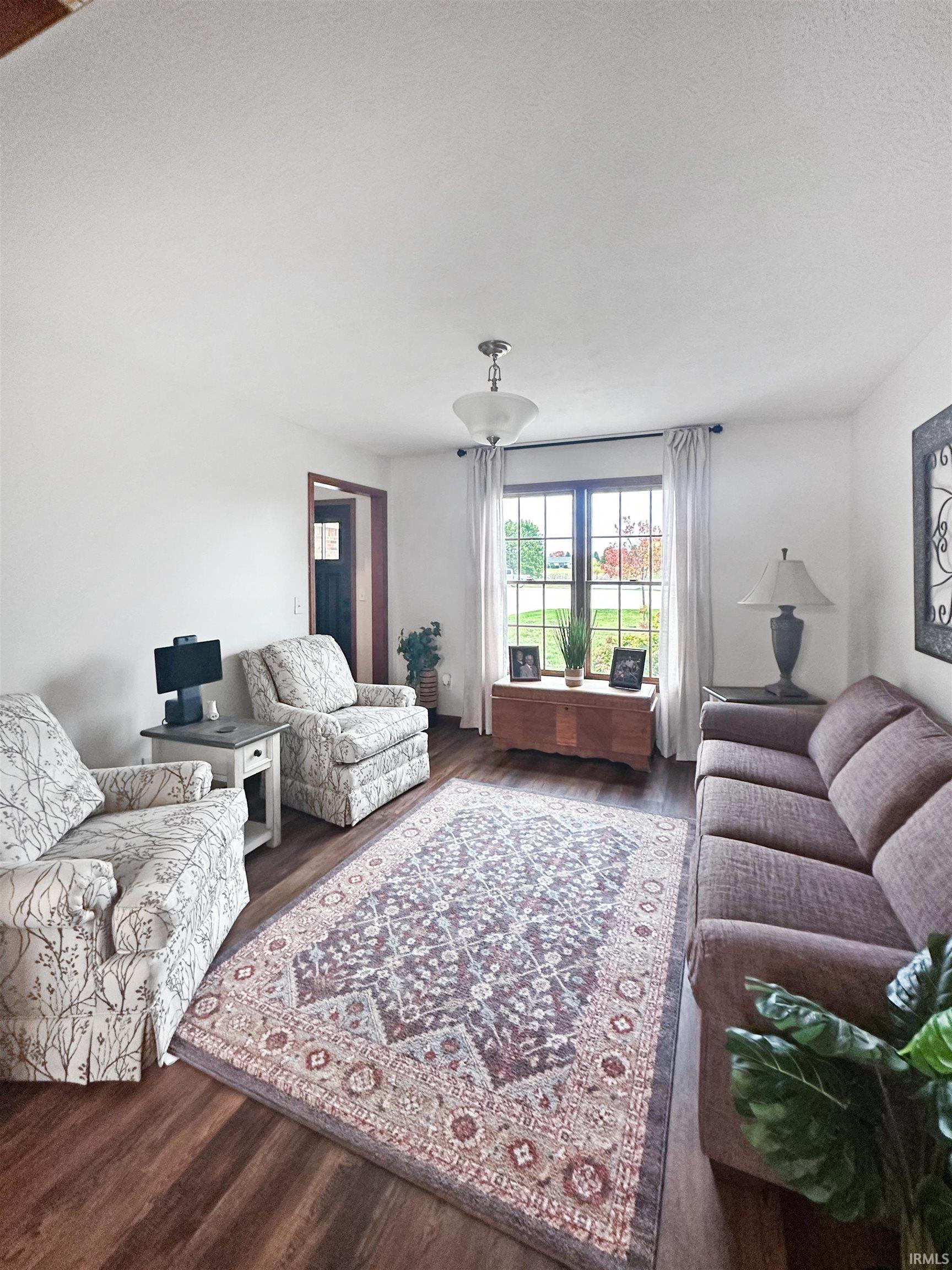 Frankfort, Indiana 46041, United States, 4 Bedrooms Bedrooms, ,3 BathroomsBathrooms,Residential,Active,232751