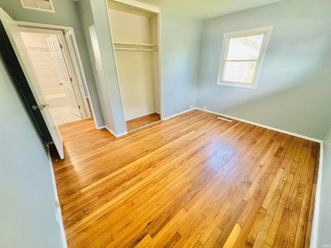 Tiny photo for 1309 Hedgewood Drive, Lafayette, IN 47904 (MLS # 202611721)