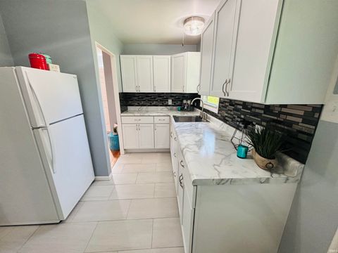 Tiny photo for 1309 Hedgewood Drive, Lafayette, IN 47904 (MLS # 202611721)