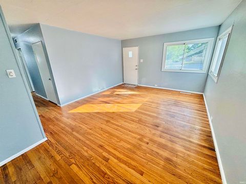 Tiny photo for 1309 Hedgewood Drive, Lafayette, IN 47904 (MLS # 202611721)