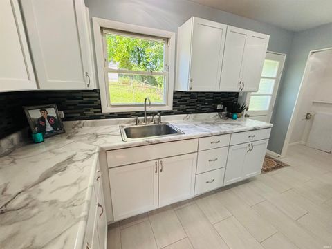 Tiny photo for 1309 Hedgewood Drive, Lafayette, IN 47904 (MLS # 202611721)