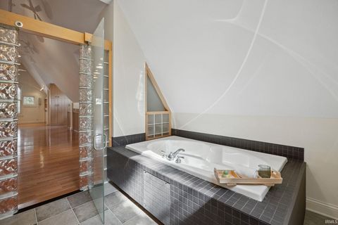 Tiny photo for 207 S 9th Street, Lafayette, IN 47901 (MLS # 202529213)