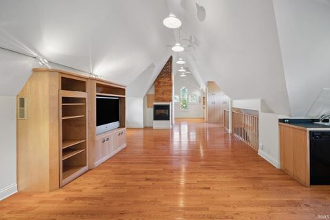 Tiny photo for 207 S 9th Street, Lafayette, IN 47901 (MLS # 202529213)