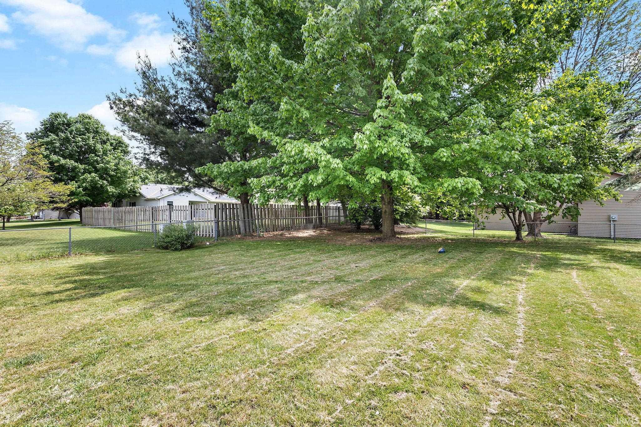 Middlebury, Indiana 46540, United States, 3 Bedrooms Bedrooms, ,2 BathroomsBathrooms,Residential,Active,134215