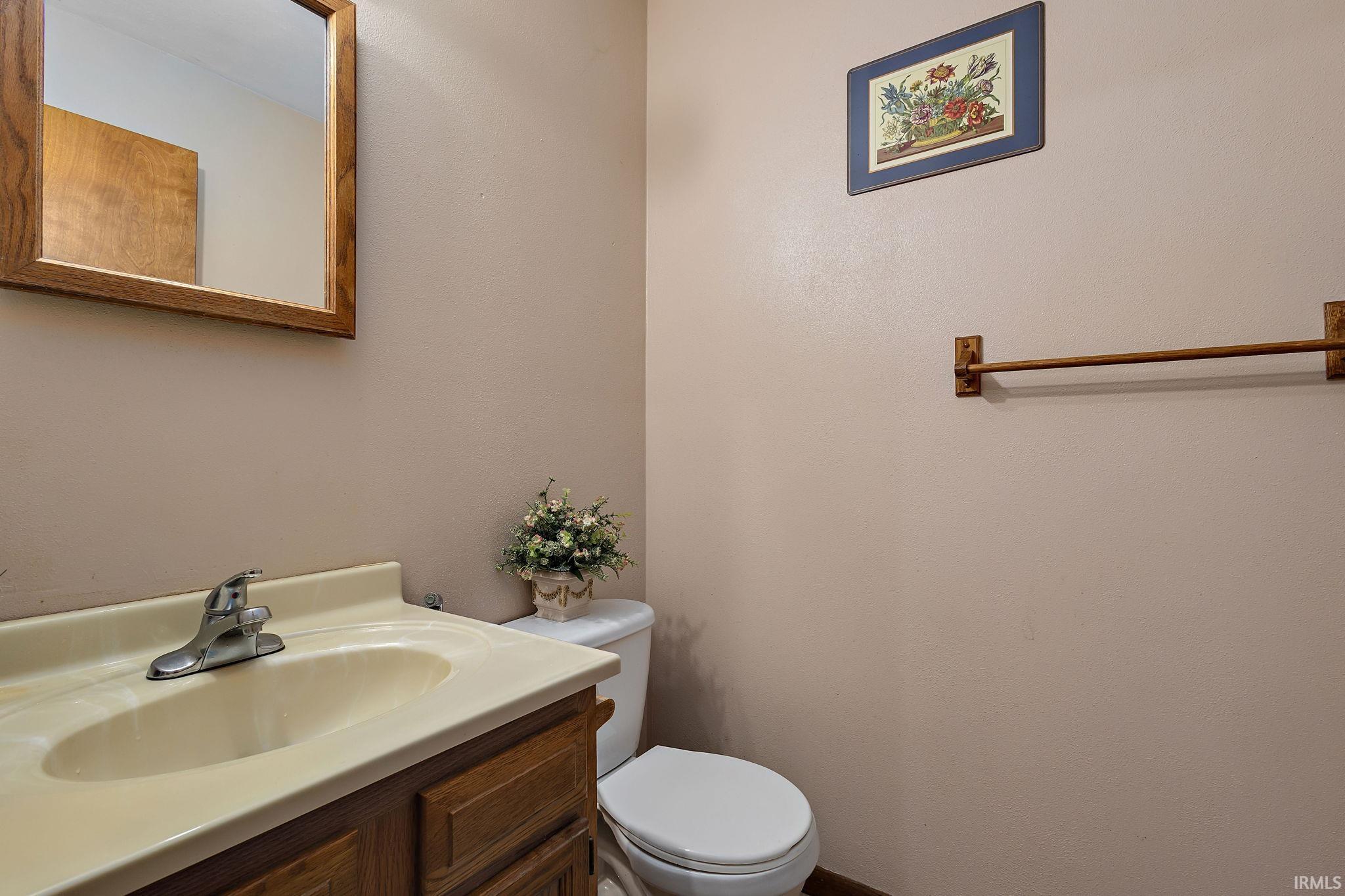 Middlebury, Indiana 46540, United States, 3 Bedrooms Bedrooms, ,2 BathroomsBathrooms,Residential,Active,134215