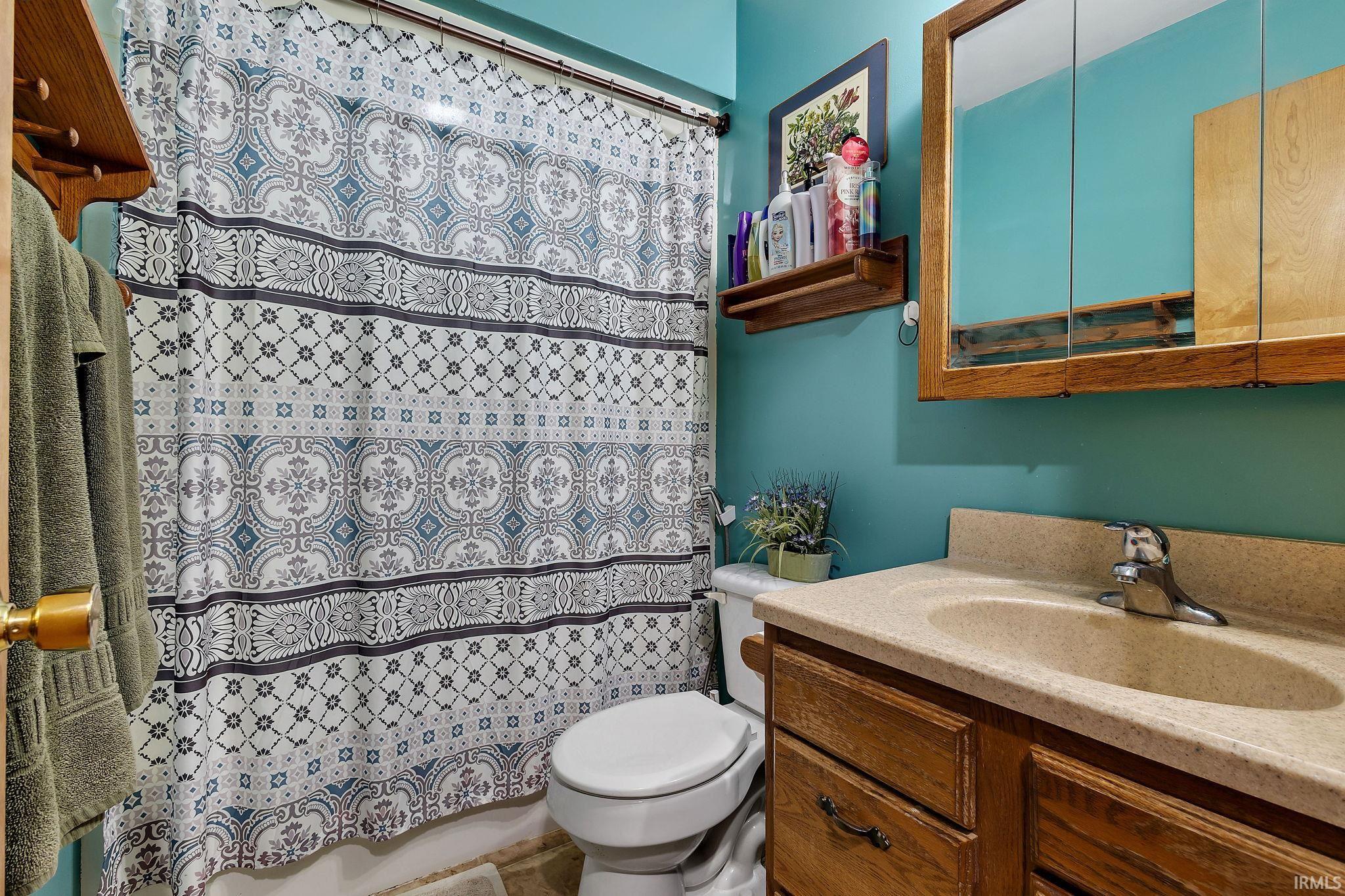 Middlebury, Indiana 46540, United States, 3 Bedrooms Bedrooms, ,2 BathroomsBathrooms,Residential,Active,134215