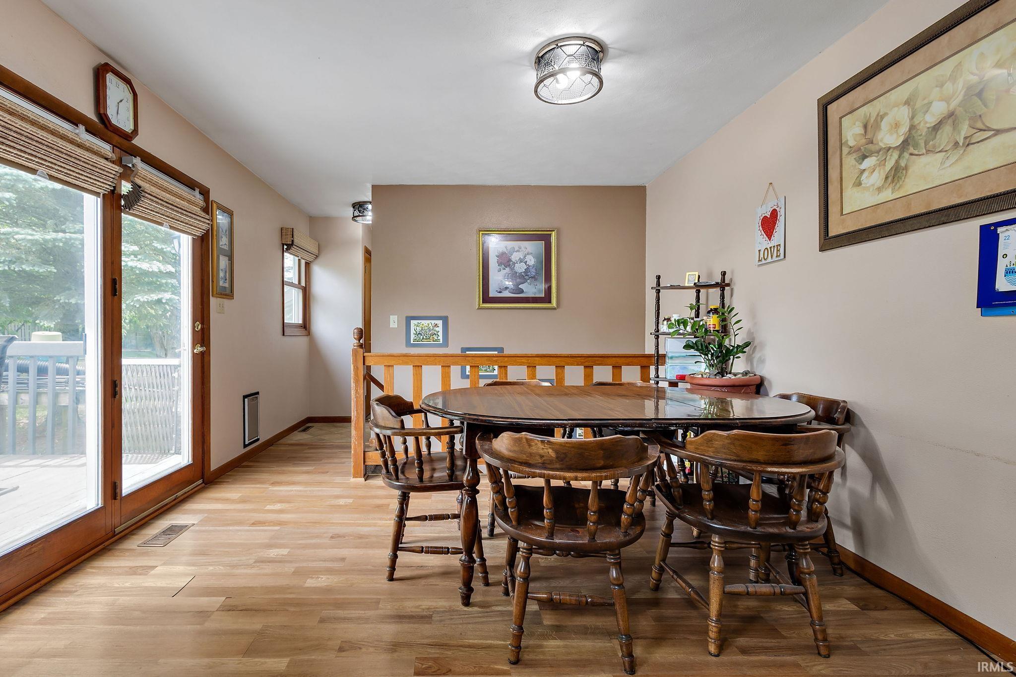 Middlebury, Indiana 46540, United States, 3 Bedrooms Bedrooms, ,2 BathroomsBathrooms,Residential,Active,134215