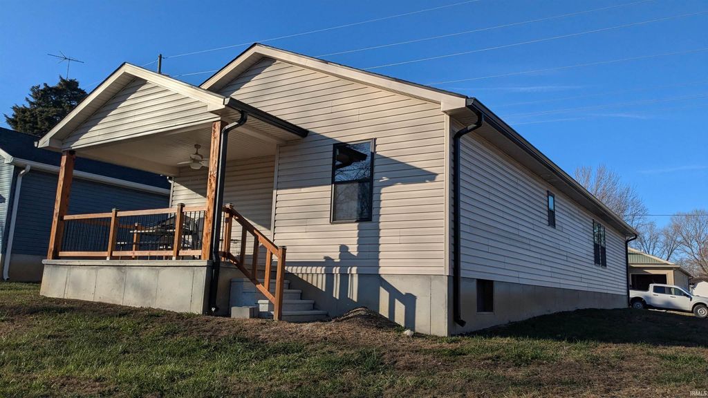 Photo of 1015 E Glezen Street, Petersburg, IN 47567 (MLS # 202547565)