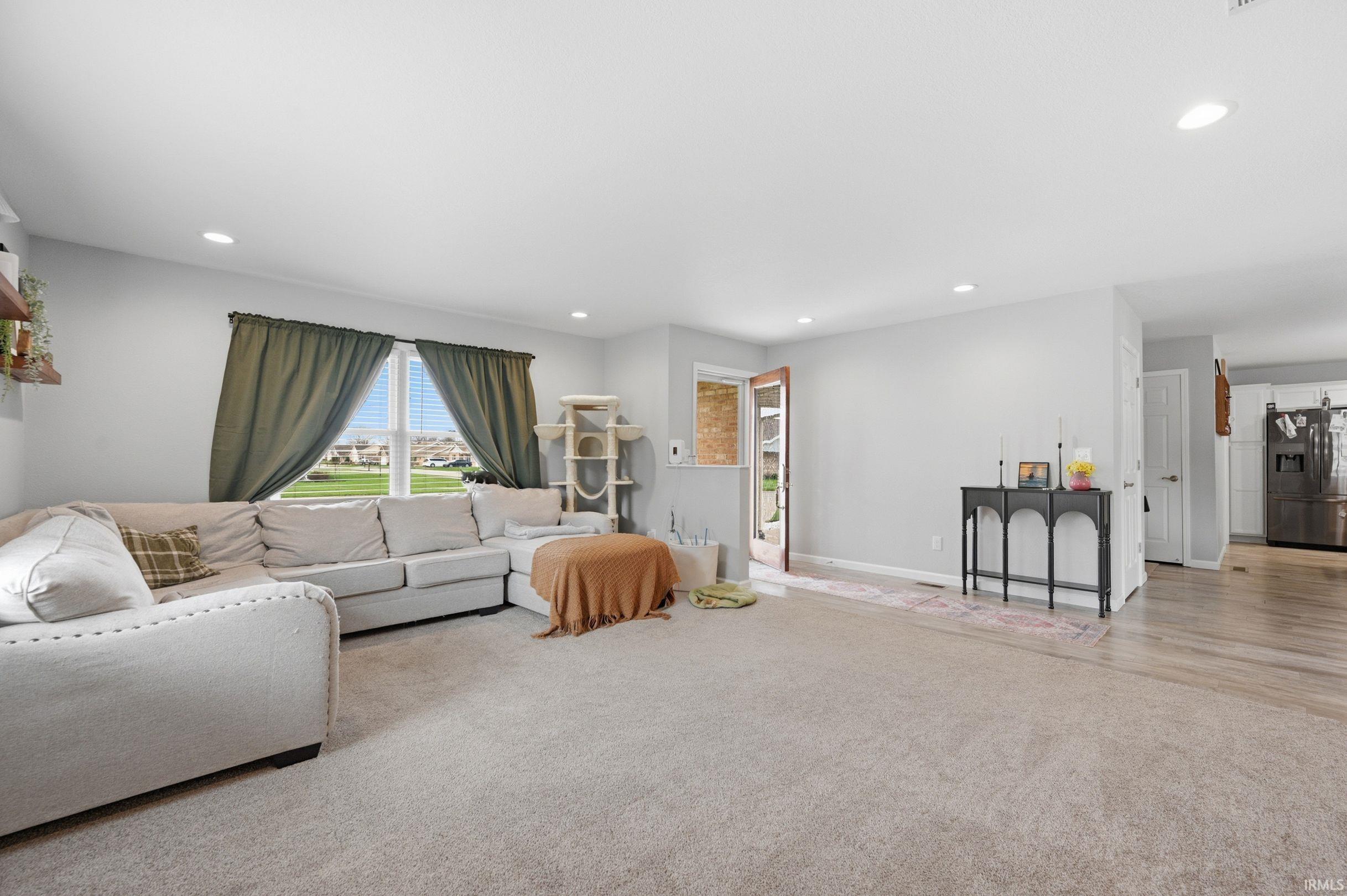 4000 N Easy Living Avenue