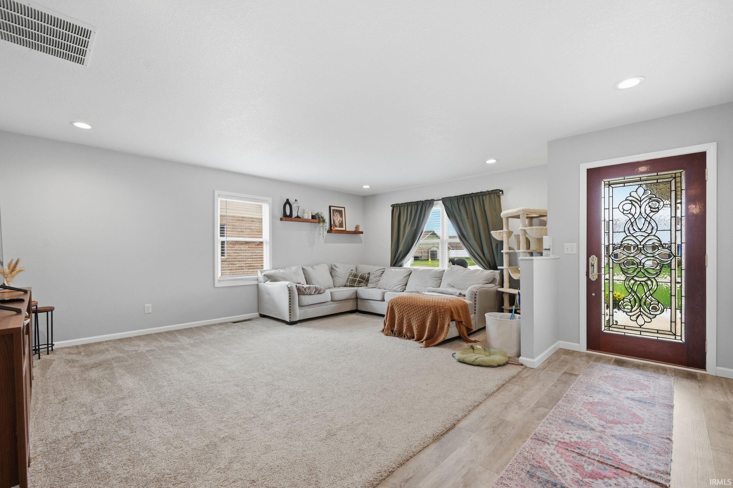 4000 N Easy Living Avenue