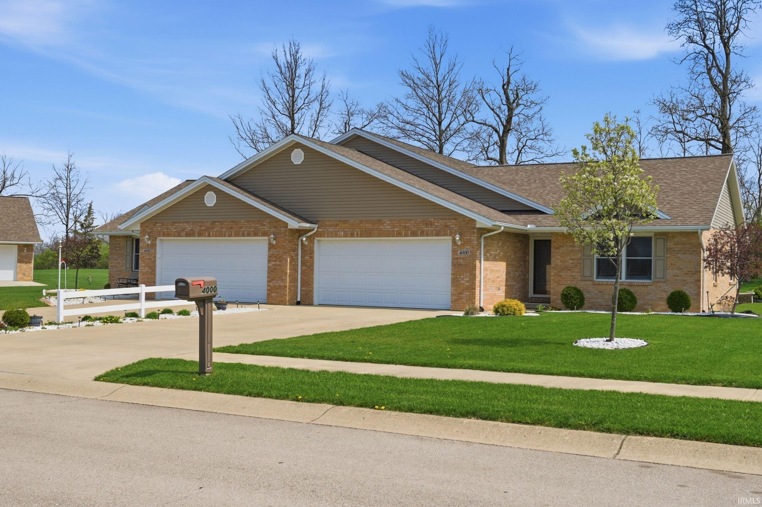 4000 N Easy Living Avenue