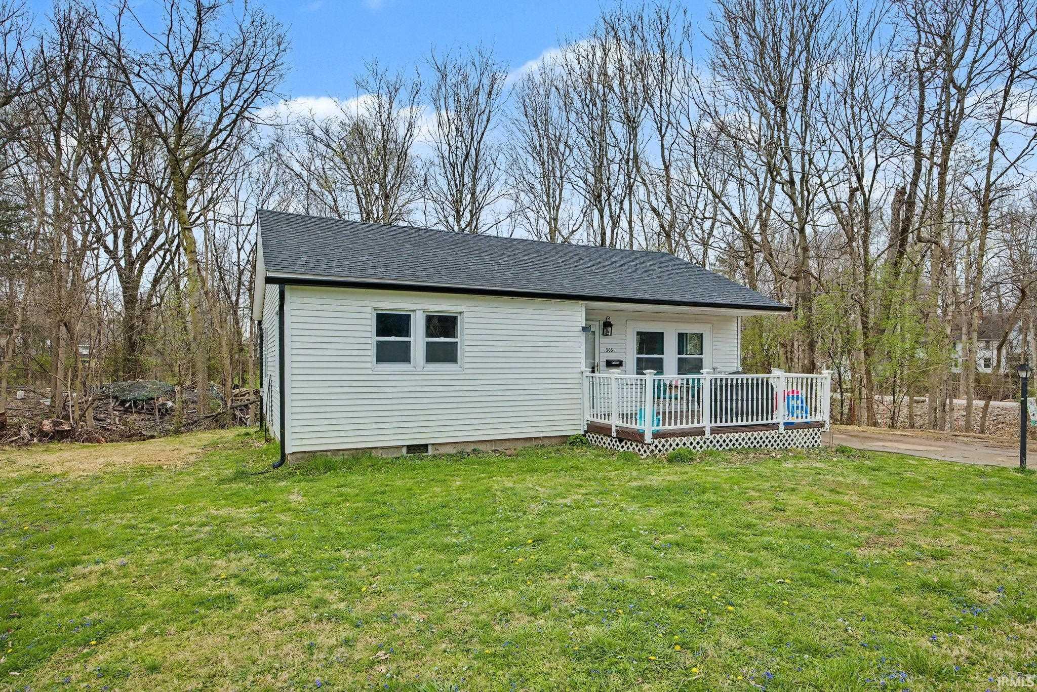 305 Kennedy Place