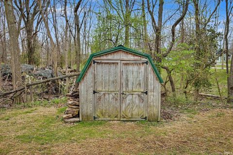 Tiny photo for 305 Kennedy Place, Crawfordsville, IN 47933 (MLS # 202611429)