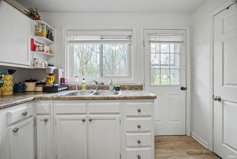 Tiny photo for 305 Kennedy Place, Crawfordsville, IN 47933 (MLS # 202611429)