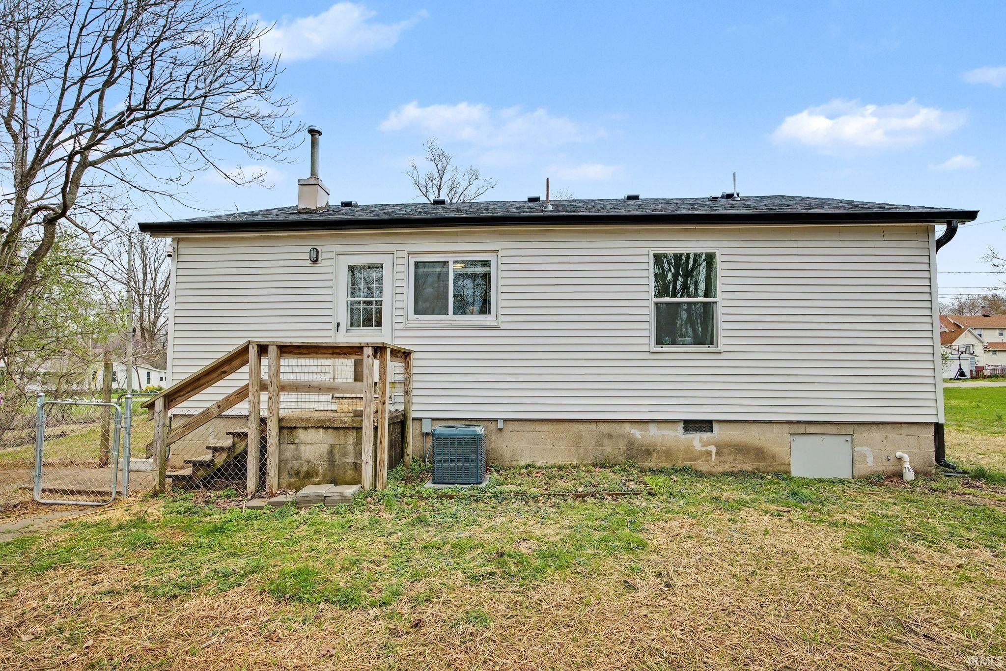 305 Kennedy Place
