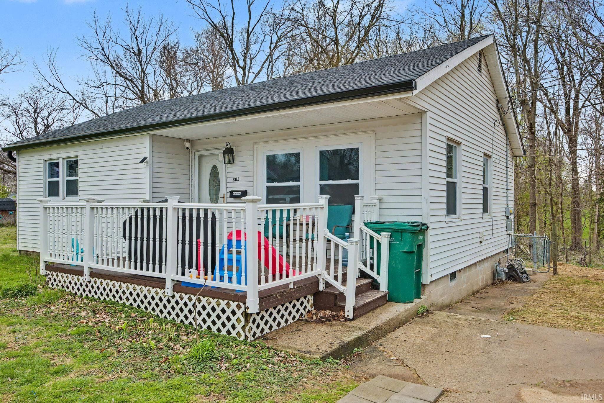 305 Kennedy Place