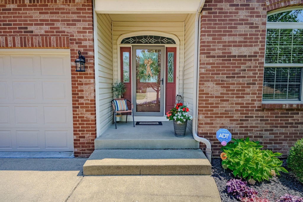 Photo of 2077 Foxmoor Lane, Lafayette, IN 47905 (MLS # 202637160)
