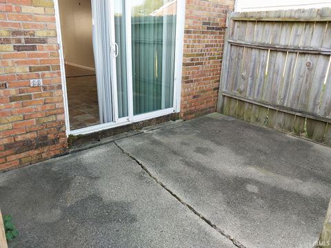 Tiny photo for 127 W Jackson Unit 22 Street, Galveston, IN 46932 (MLS # 202500221)