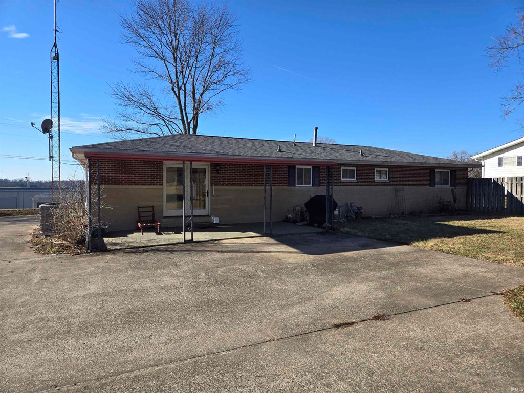 Photo of 1755 S Kirby Road, Bloomington, IN 47401 (MLS # 202601587)