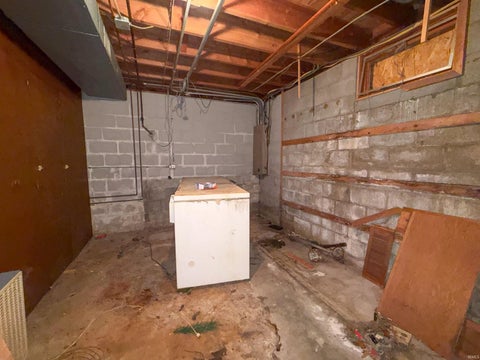 Tiny photo for 1612 Felstead Road, Evansville, IN 47712 (MLS # 202641441)