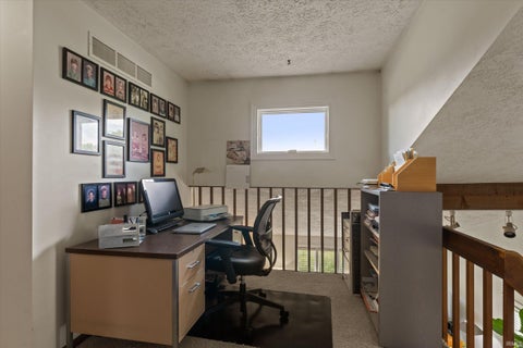 Tiny photo for 1238 Echo Drive, South Bend, IN 46614 (MLS # 202634173)