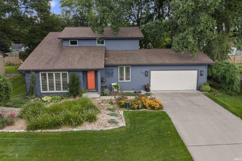Photo of 1238 Echo Drive, South Bend, IN 46614 (MLS # 202634173)