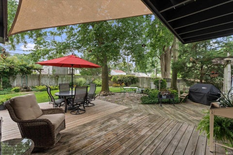 Tiny photo for 1238 Echo Drive, South Bend, IN 46614 (MLS # 202634173)