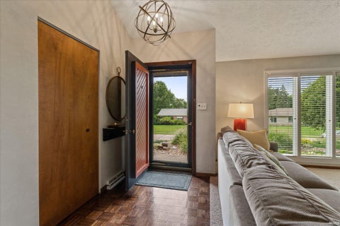 Tiny photo for 1238 Echo Drive, South Bend, IN 46614 (MLS # 202634173)
