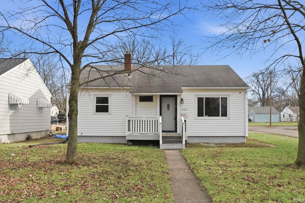 Photo of 4727 Weisser Park Avenue, Fort Wayne, IN 46806 (MLS # 202601767)