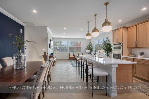 Tiny photo for 755 South Bend Avenue, South Bend, IN 46617 (MLS # 202624837)