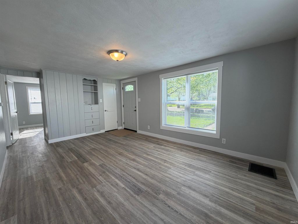 Photo of 1105 W Rose Street, South Bend, IN 46616 (MLS # 202619020)