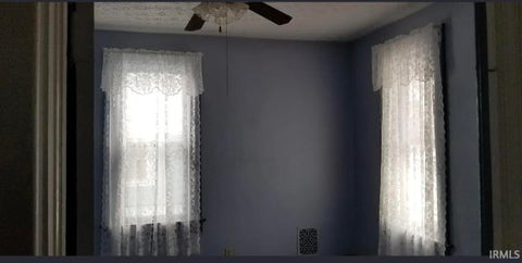 Tiny photo for 320 N Vine Street, Muncie, IN 47305 (MLS # 202637847)