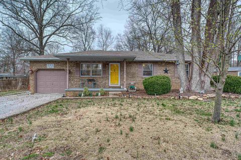 1078 Northwood Drive, Boonville, IN 47601 - #: 202509071