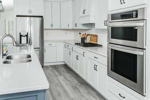 Tiny photo for 1580 S Renwick Boulevard, Bloomington, IN 47401 (MLS # 202618681)