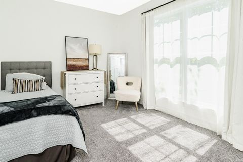 Tiny photo for 1580 S Renwick Boulevard, Bloomington, IN 47401 (MLS # 202618681)