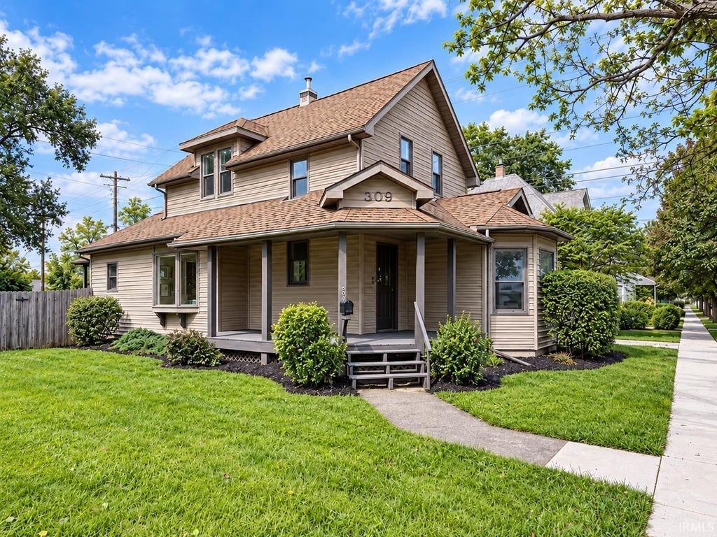 Photo of 309 N 7th Street, Decatur, IN 46733 (MLS # 202639964)