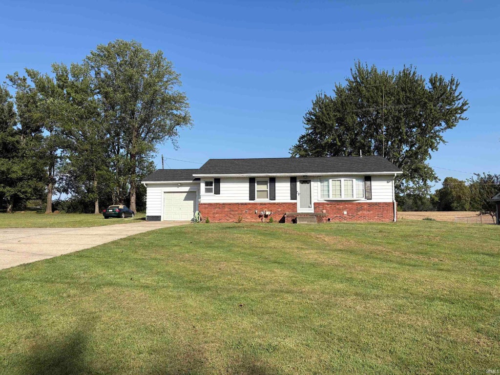 Photo of 7242 S Us Highway 231 Highway, Huntingburg, IN 47542 (MLS # 202638960)
