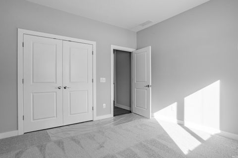 Tiny photo for 17740 Castlefeane Court, Leo, IN 46765 (MLS # 202602108)